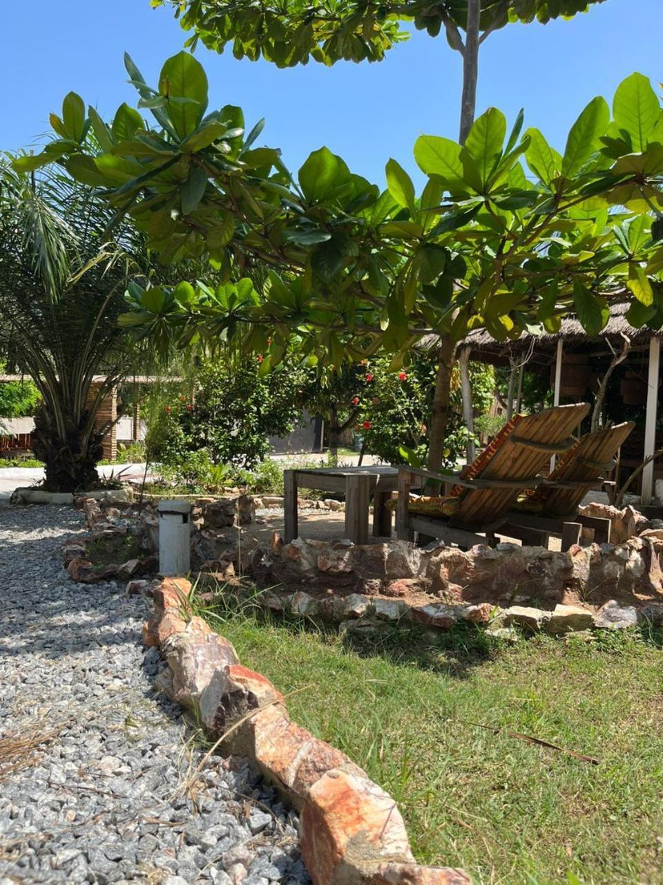 African Treasure Beach Resort Kokrobite エクステリア 写真