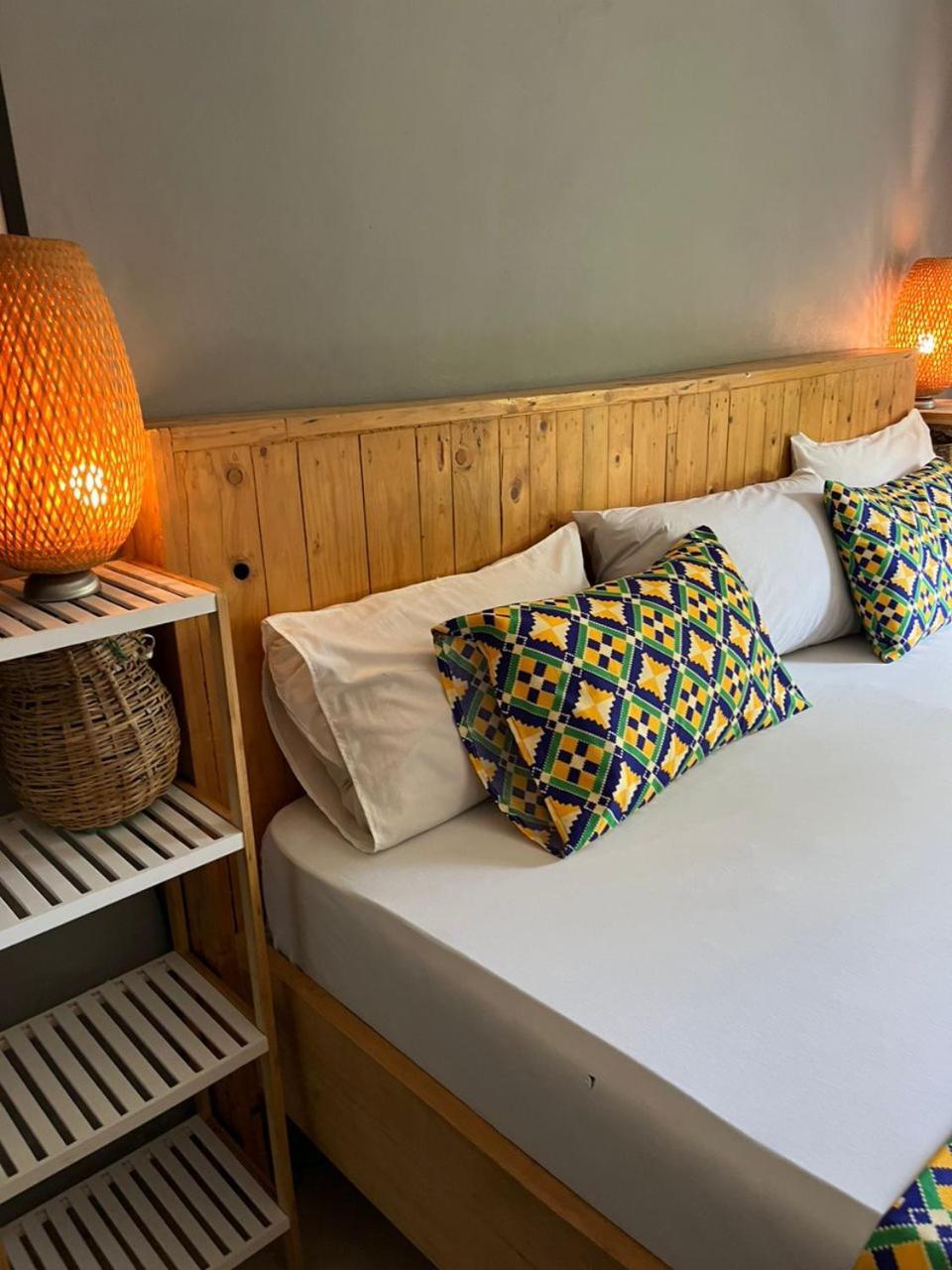 African Treasure Beach Resort Kokrobite エクステリア 写真