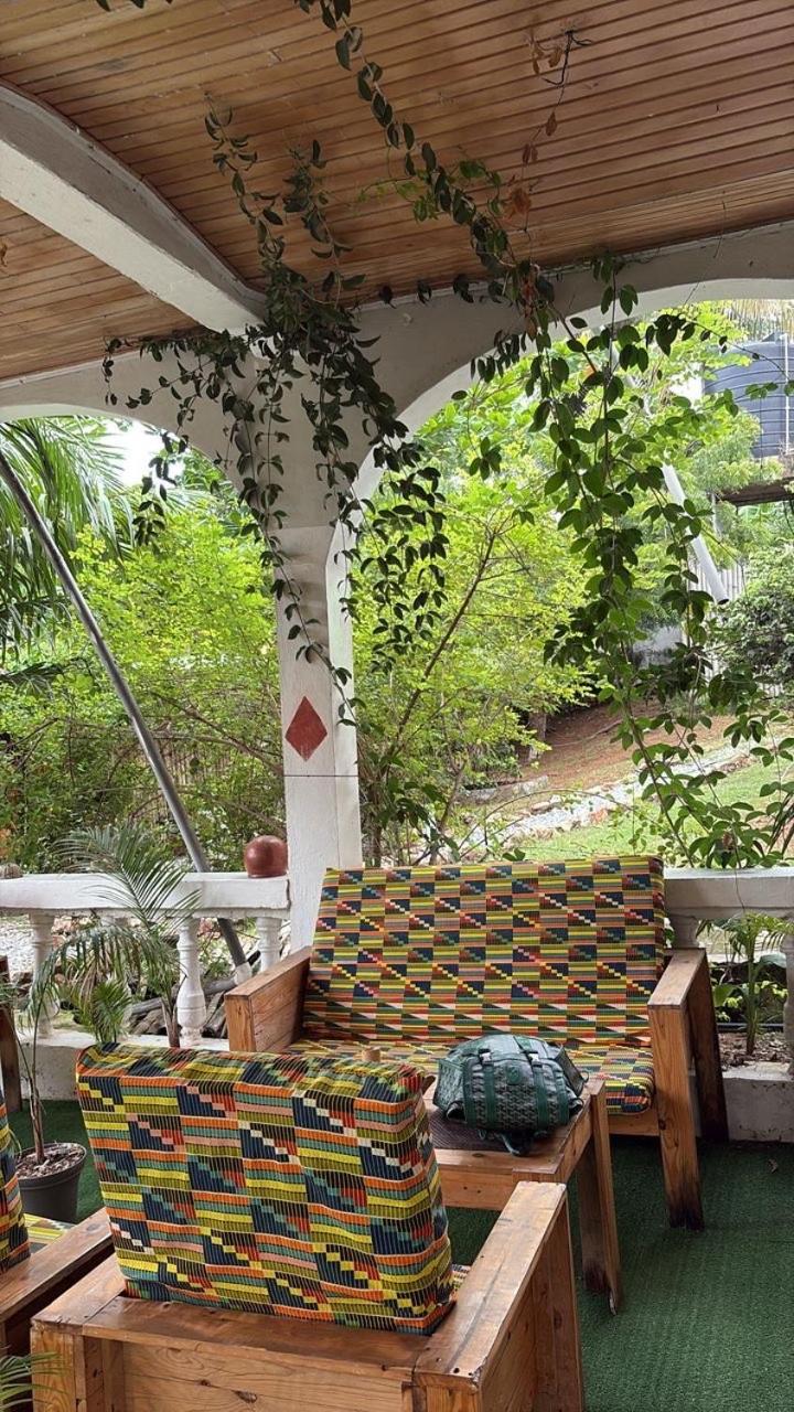African Treasure Beach Resort Kokrobite エクステリア 写真