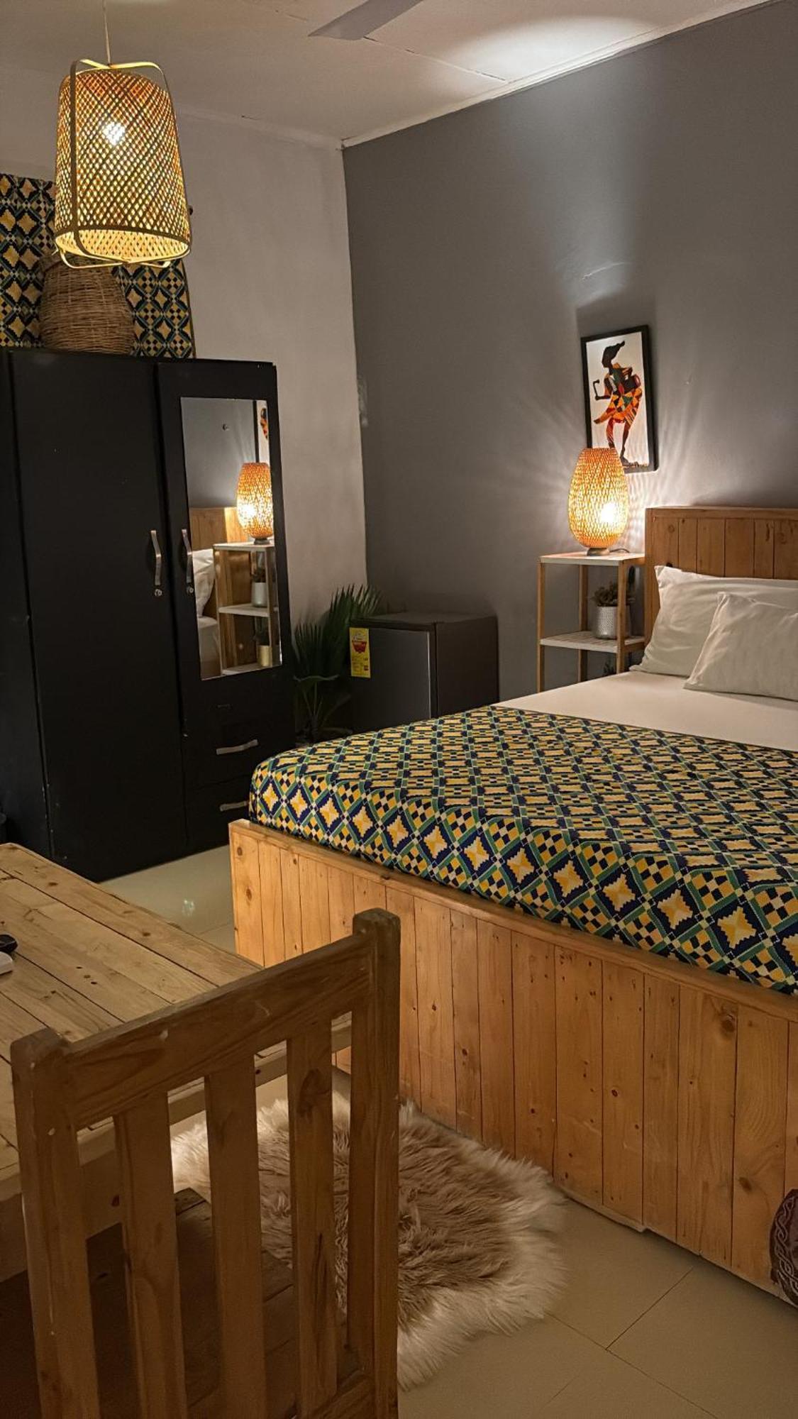 African Treasure Beach Resort Kokrobite エクステリア 写真